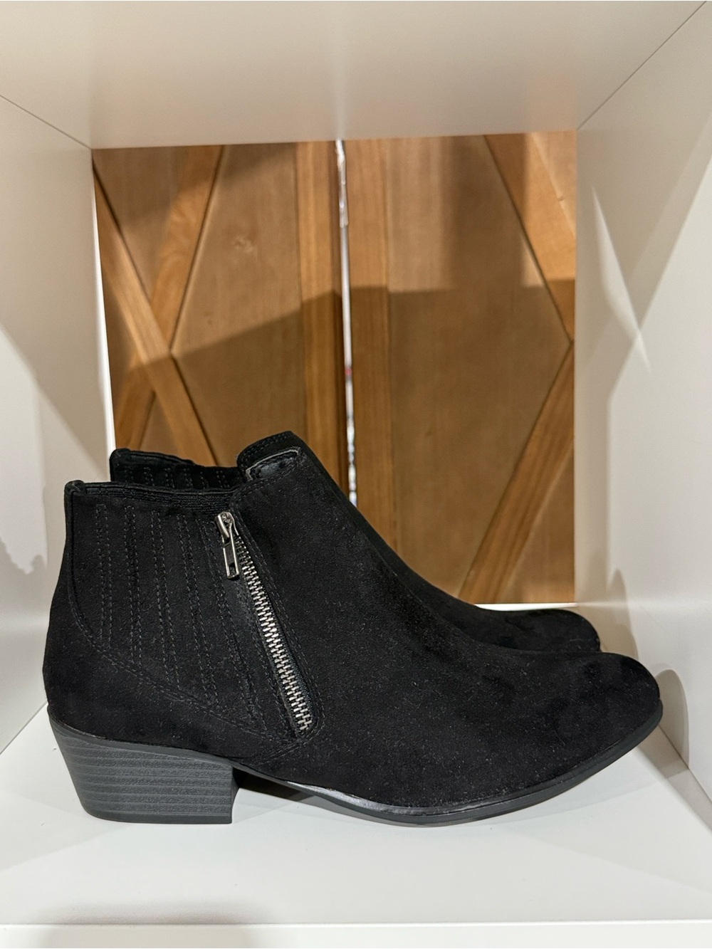 ESPRIT - Tracy - NWOT - Western Style Bootie - Black - 10